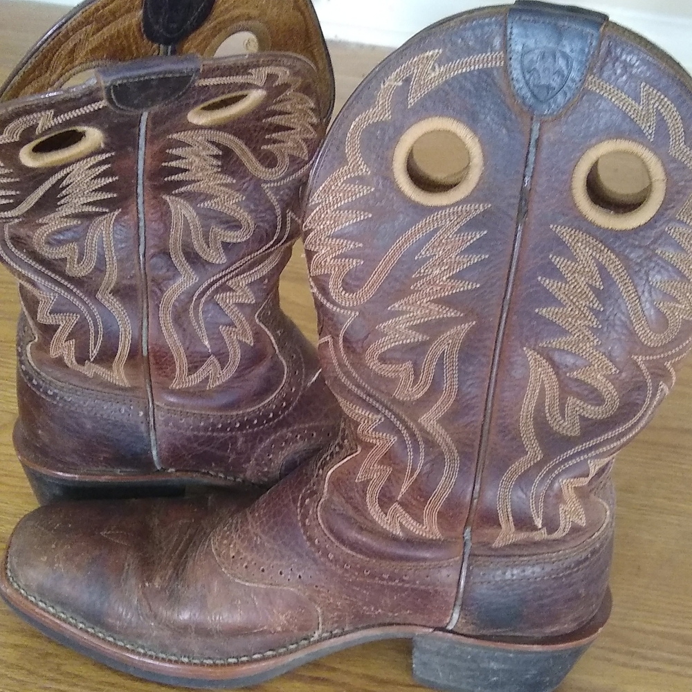 SOLD-Men's size 9 Cowboy Boots